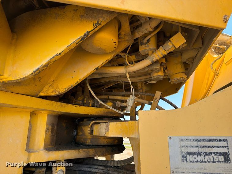 image for item EX1027 2002 Komatsu WA500-3LK wheel loader