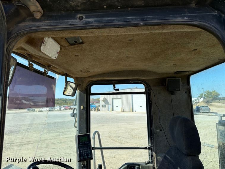 image for item EX1027 2002 Komatsu WA500-3LK wheel loader