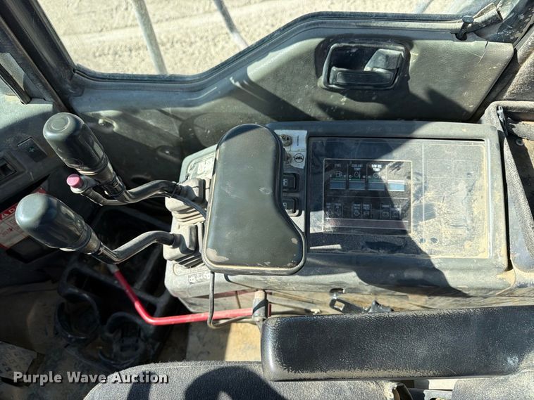 image for item EX1027 2002 Komatsu WA500-3LK wheel loader