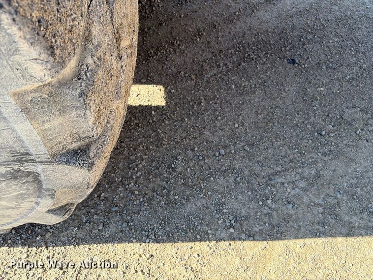 image for item EX1027 2002 Komatsu WA500-3LK wheel loader