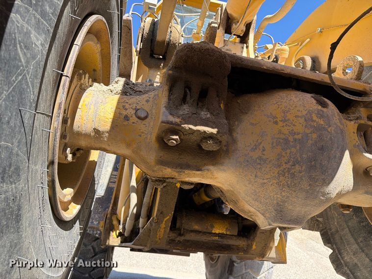 image for item EX1027 2002 Komatsu WA500-3LK wheel loader