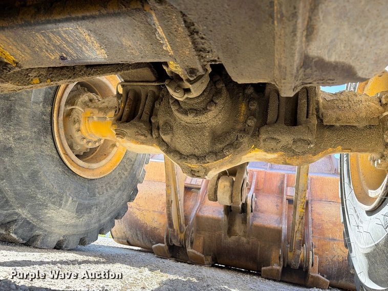 image for item EX1027 2002 Komatsu WA500-3LK wheel loader
