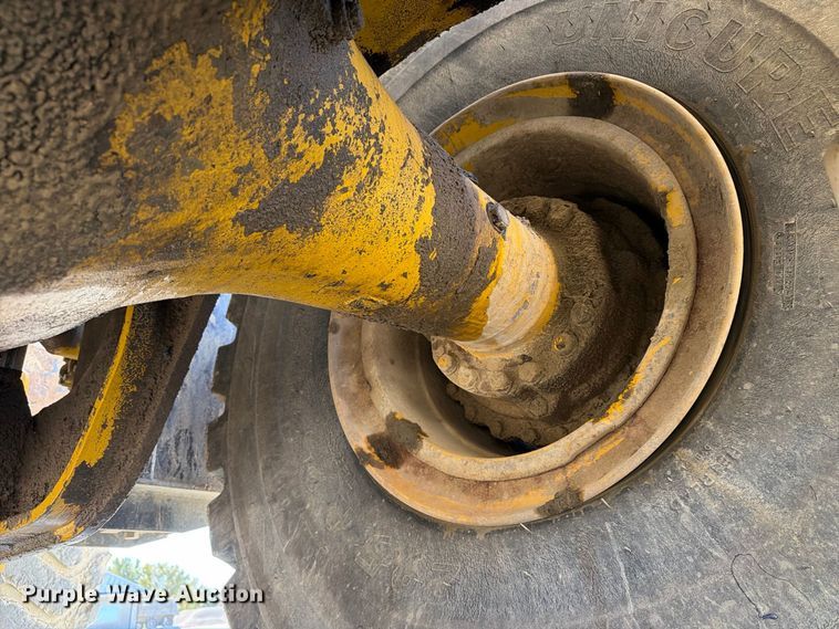 image for item EX1027 2002 Komatsu WA500-3LK wheel loader