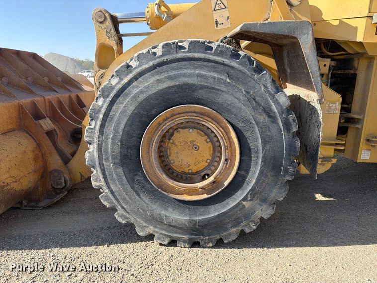 image for item EX1027 2002 Komatsu WA500-3LK wheel loader