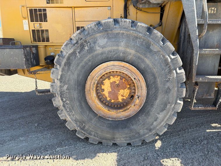 image for item EX1027 2002 Komatsu WA500-3LK wheel loader