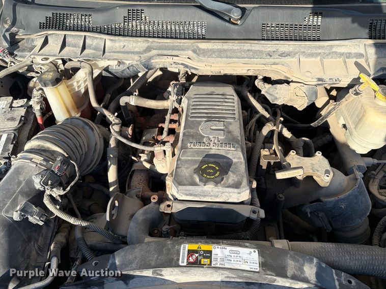 image for item EX1028 2016 RAM 5500 Crew Cab flatbed truck
