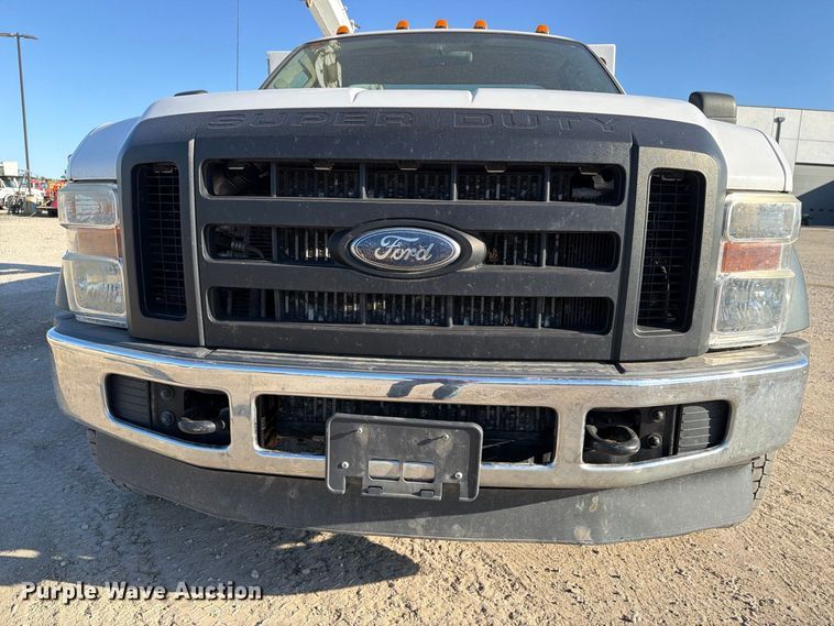 image for item EX1029 2008 Ford F550 utility / service truck