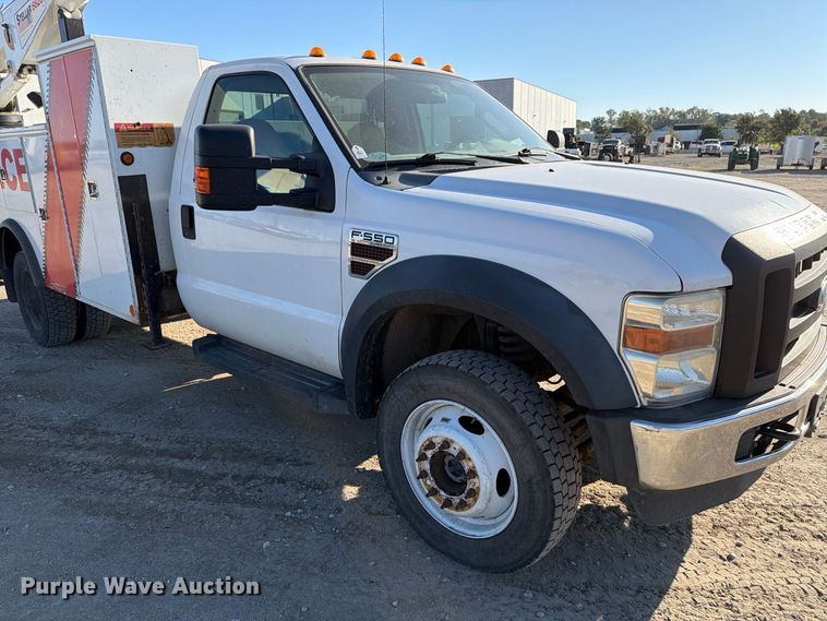 image for item EX1029 2008 Ford F550 utility / service truck