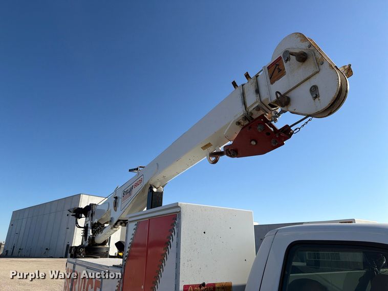image for item EX1029 2008 Ford F550 utility / service truck
