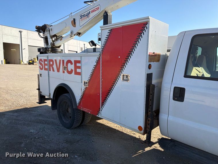 image for item EX1029 2008 Ford F550 utility / service truck