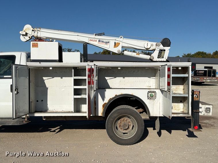 image for item EX1029 2008 Ford F550 utility / service truck