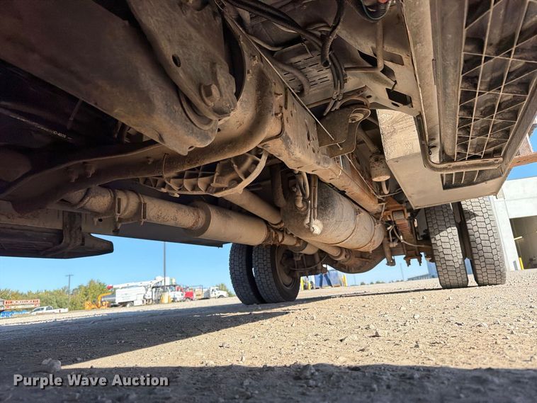 image for item EX1029 2008 Ford F550 utility / service truck