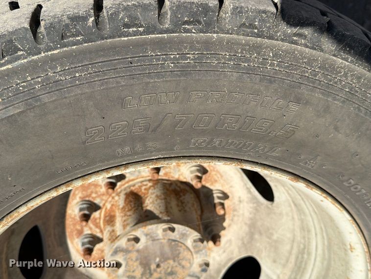 image for item EX1029 2008 Ford F550 utility / service truck