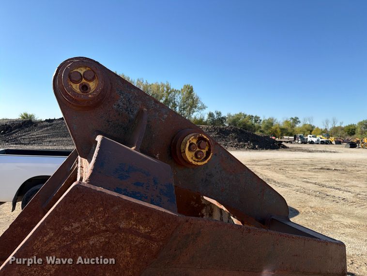 image for item EX1031 Empire excavator bucket