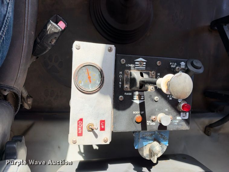 image for item EX2350 2007 Mack CTP 713 dump truck