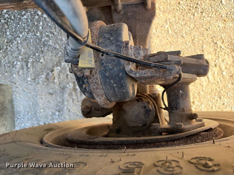 image for item EX2350 2007 Mack CTP 713 dump truck