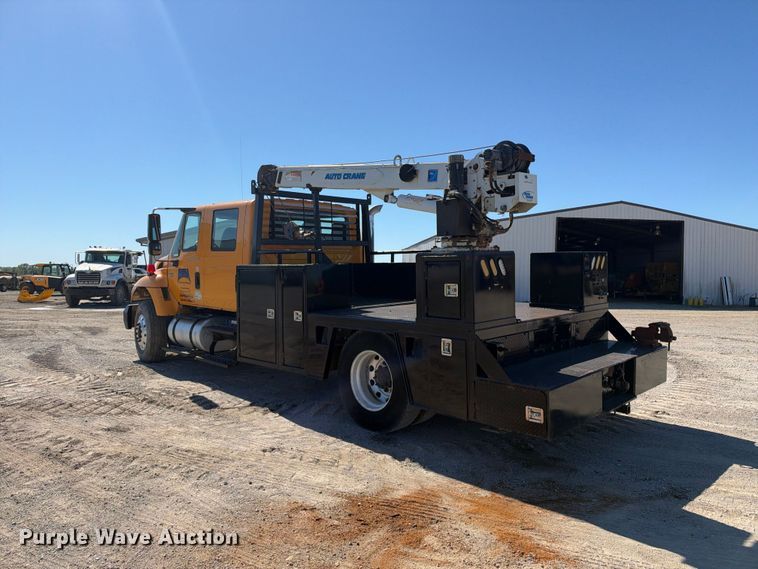 image for item EX2354 2006 International WorkStar 7400 Crew Cab flatbed truck