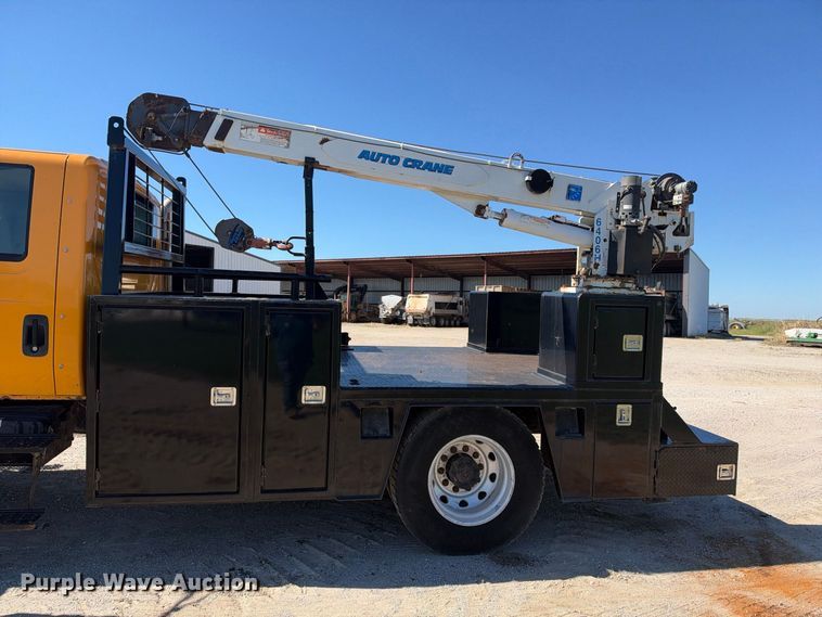 image for item EX2354 2006 International WorkStar 7400 Crew Cab flatbed truck