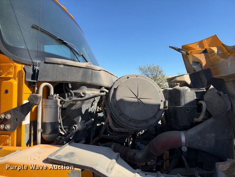 image for item EX2354 2006 International WorkStar 7400 Crew Cab flatbed truck