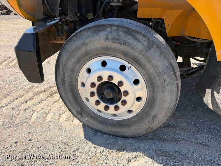 image for item EX2354 2006 International WorkStar 7400 Crew Cab flatbed truck