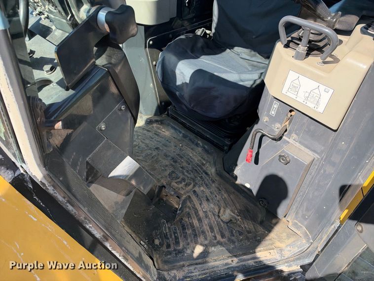 image for item EX2360 2018 Komatsu D39PXI-24 dozer