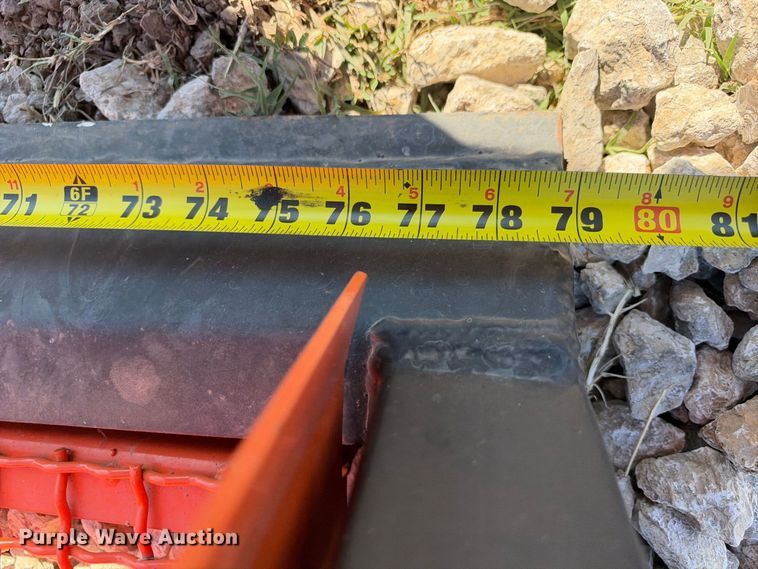 image for item EX2412 Pabreak skid steer vibrating screen bucket