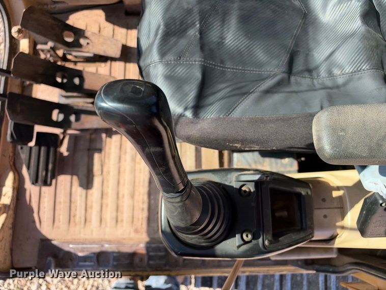 image for item EX2435 1995 Caterpillar 320BL excavator