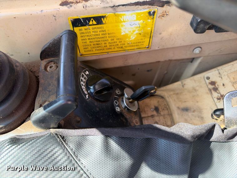 image for item EX2435 1995 Caterpillar 320BL excavator
