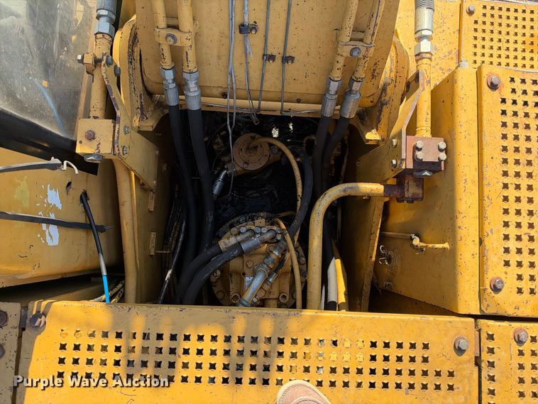 image for item EX2435 1995 Caterpillar 320BL excavator