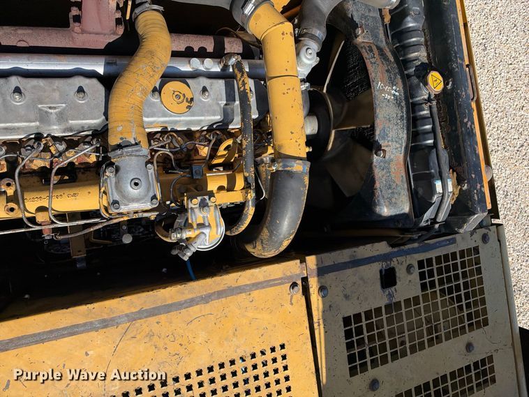 image for item EX2435 1995 Caterpillar 320BL excavator