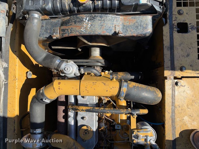 image for item EX2435 1995 Caterpillar 320BL excavator