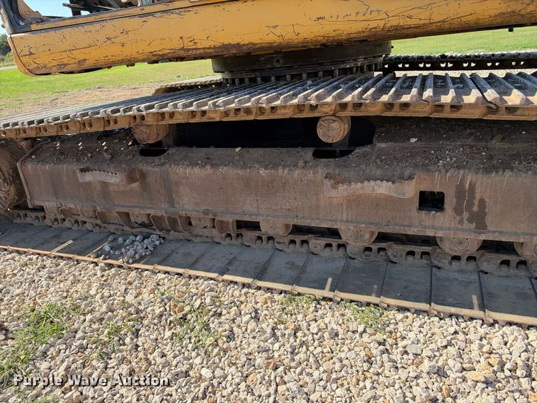 image for item EX2435 1995 Caterpillar 320BL excavator