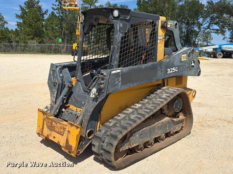 2019 John Deere 325G tracked skid steer loader