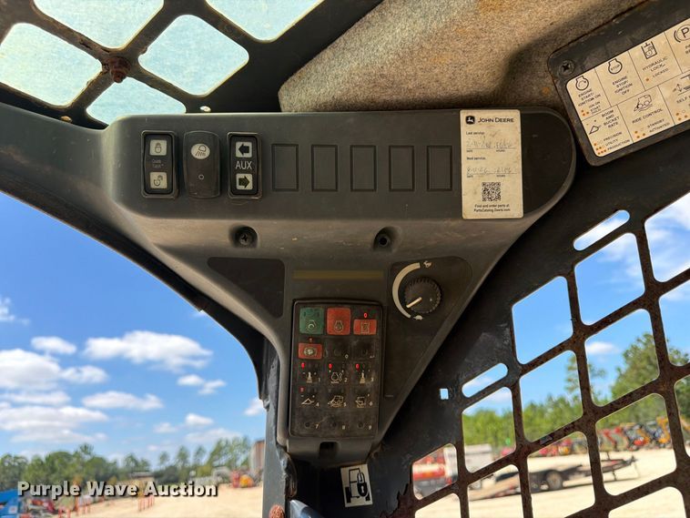 image for item EX3050 2019 John Deere 325G tracked skid steer loader