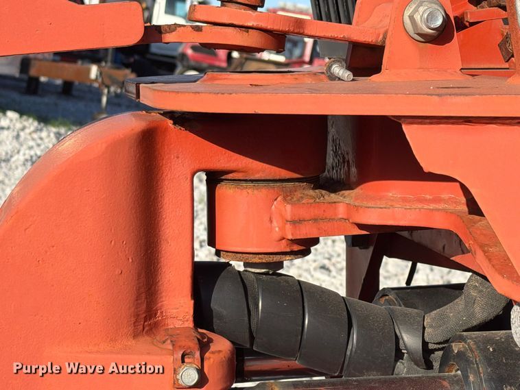 image for item EX4634 2017 Ditch Witch BH120 backhoe attachment
