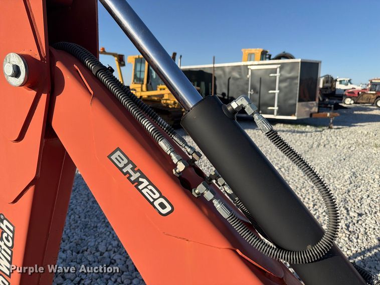image for item EX4634 2017 Ditch Witch BH120 backhoe attachment