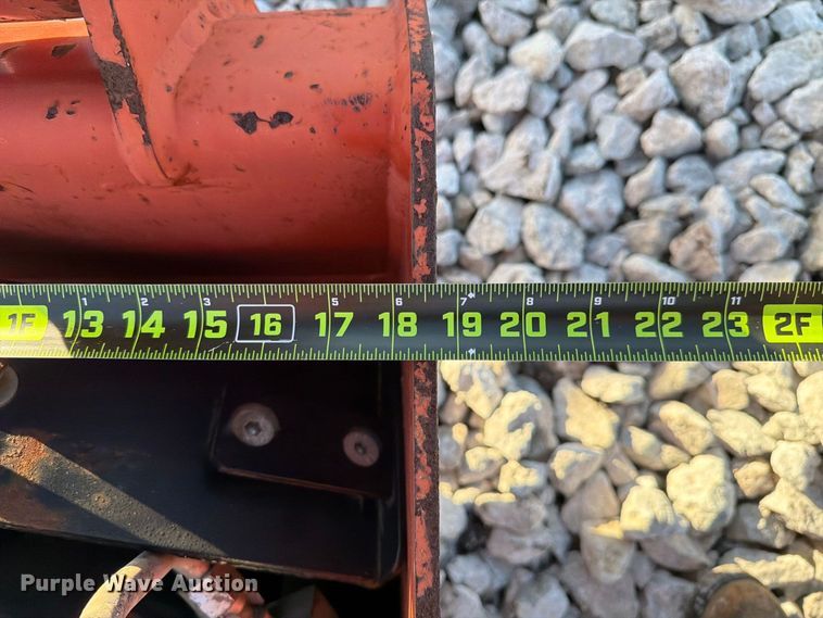 image for item EX4634 2017 Ditch Witch BH120 backhoe attachment