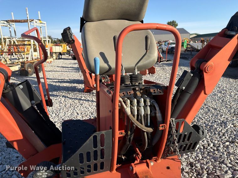 image for item EX4634 2017 Ditch Witch BH120 backhoe attachment