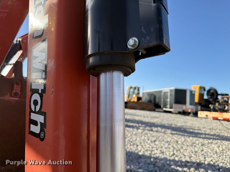 image for item EX4636 2018 Ditch Witch BH120 backhoe attachment
