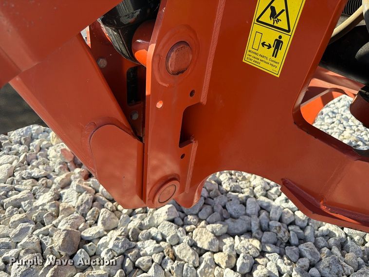 image for item EX4636 2018 Ditch Witch BH120 backhoe attachment