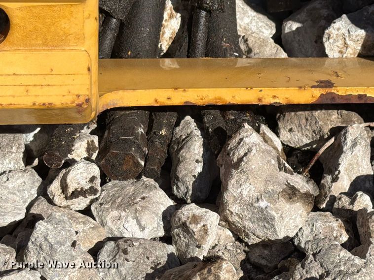 image for item EX4647 2006 Vermeer B930A backhoe attachment