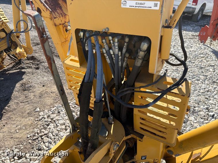 image for item EX4647 2006 Vermeer B930A backhoe attachment