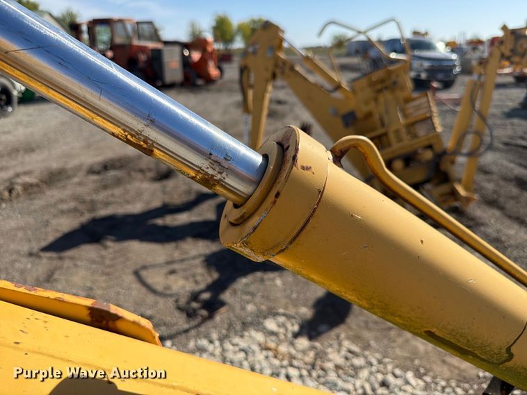 image for item EX4647 2006 Vermeer B930A backhoe attachment