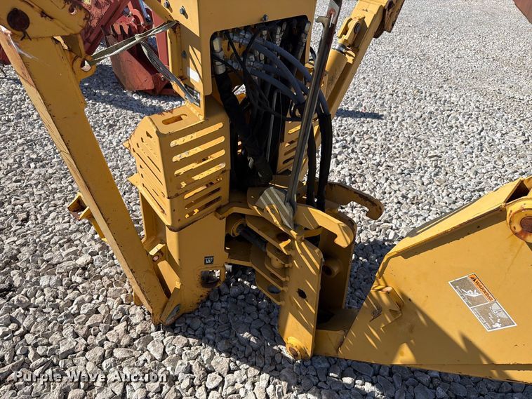 image for item EX4647 2006 Vermeer B930A backhoe attachment