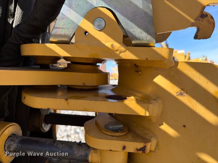 image for item EX4647 2006 Vermeer B930A backhoe attachment