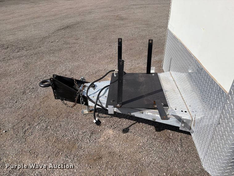 image for item FB5082 2012 Mobile Tech MTT712TA2 fiber optic splicing trailer