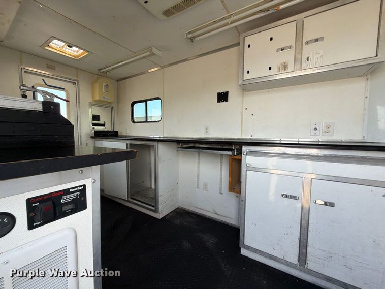 image for item FB5082 2012 Mobile Tech MTT712TA2 fiber optic splicing trailer