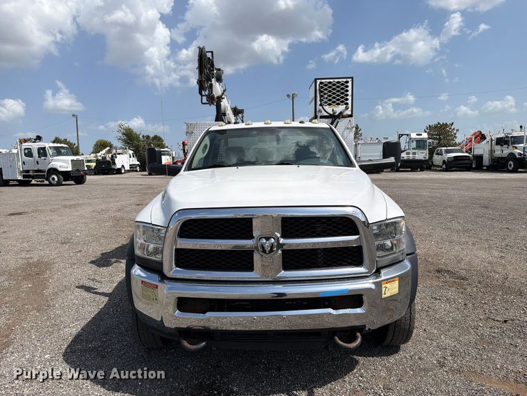 image for item FB5163 2015 RAM 5500HD utility / service truck