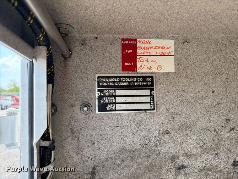 image for item FB5163 2015 RAM 5500HD utility / service truck