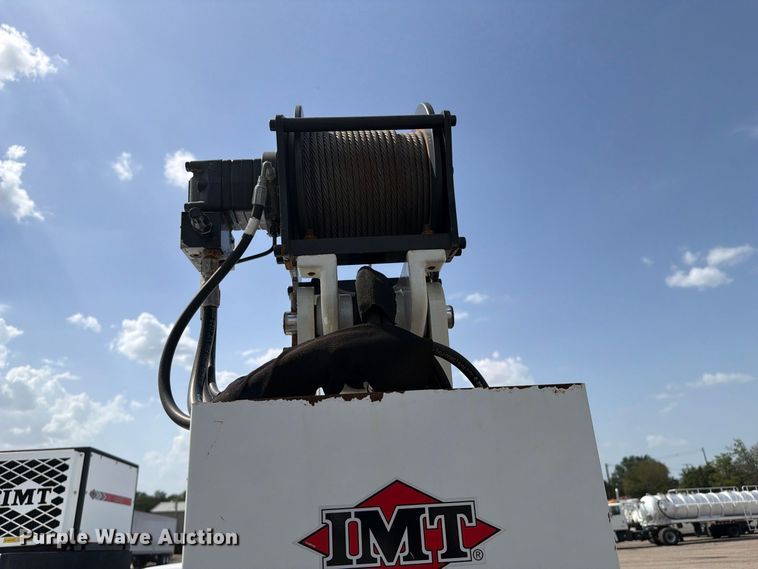 image for item FB5163 2015 RAM 5500HD utility / service truck